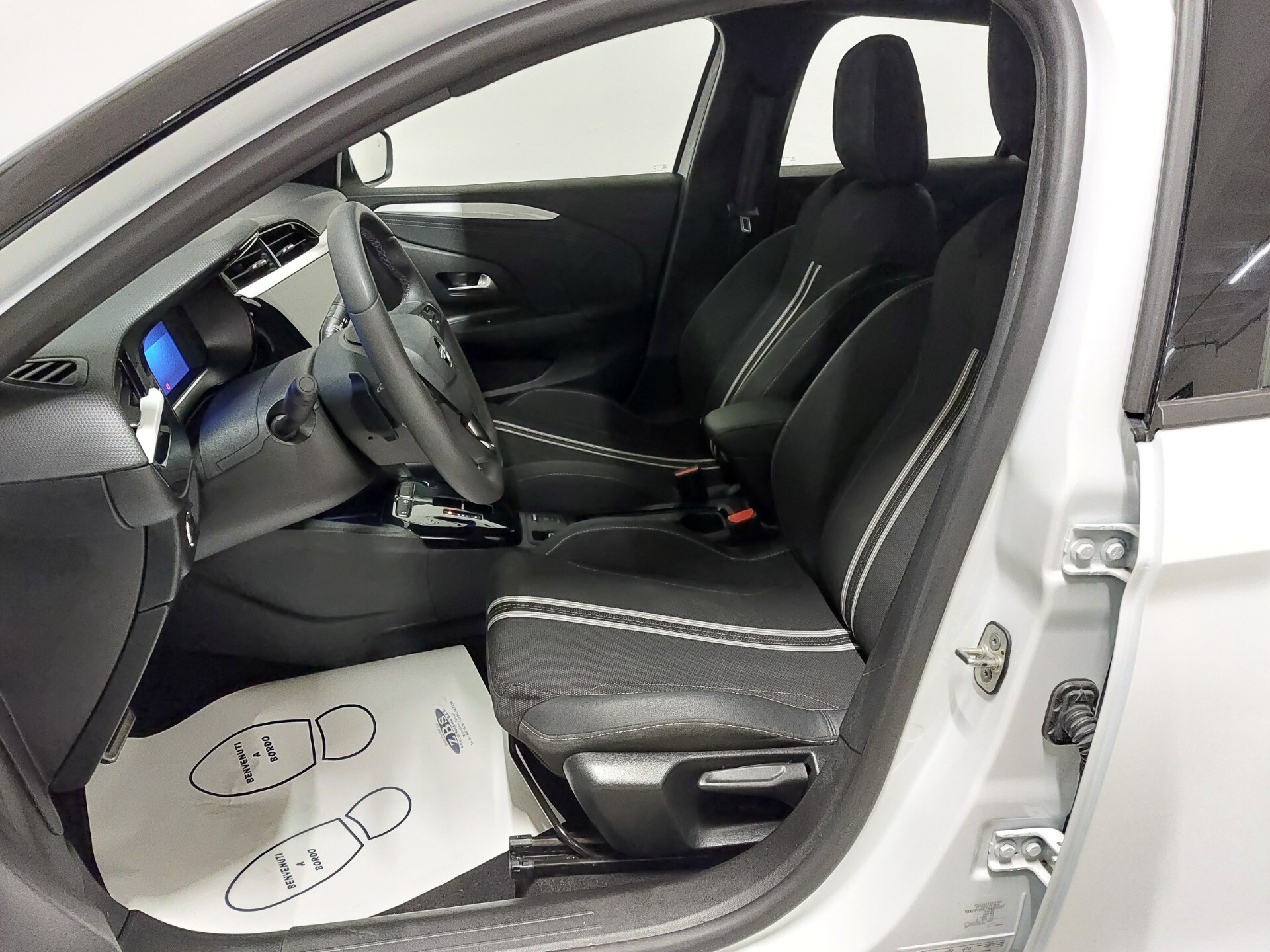 OPEL Corsa 6ª serie Corsa 1.2 100 CV aut. GS