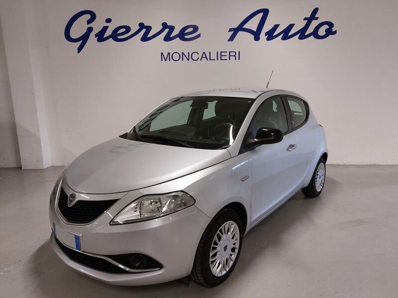 Foto Lancia Ypsilon